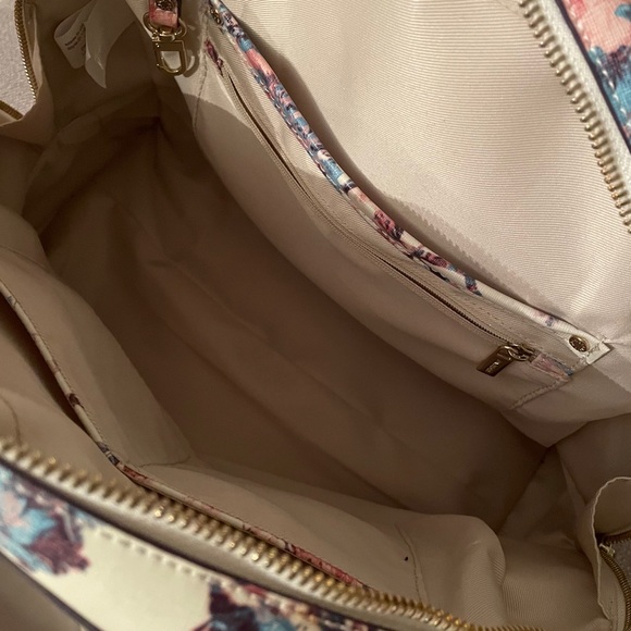 Danier floral print handbag - Picture 6 of 12